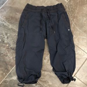 Lululemon Studio Capri Size 10!